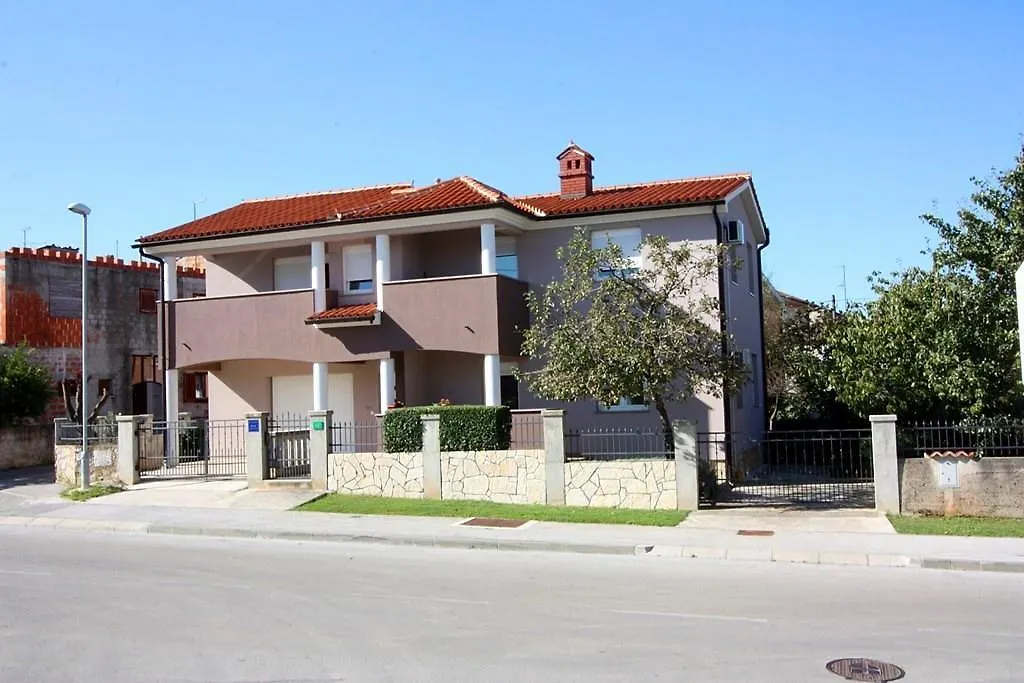 Apartment Pula 8